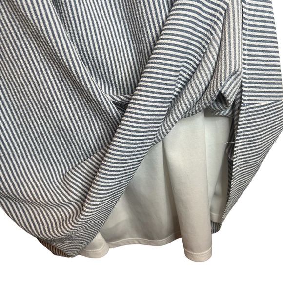 Monteau Blue and White dress with Pockets - Picture 4 of 5